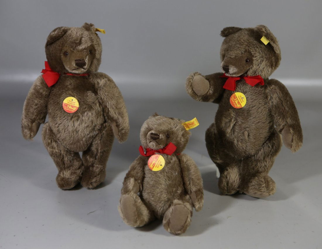 steiff pom pom animals