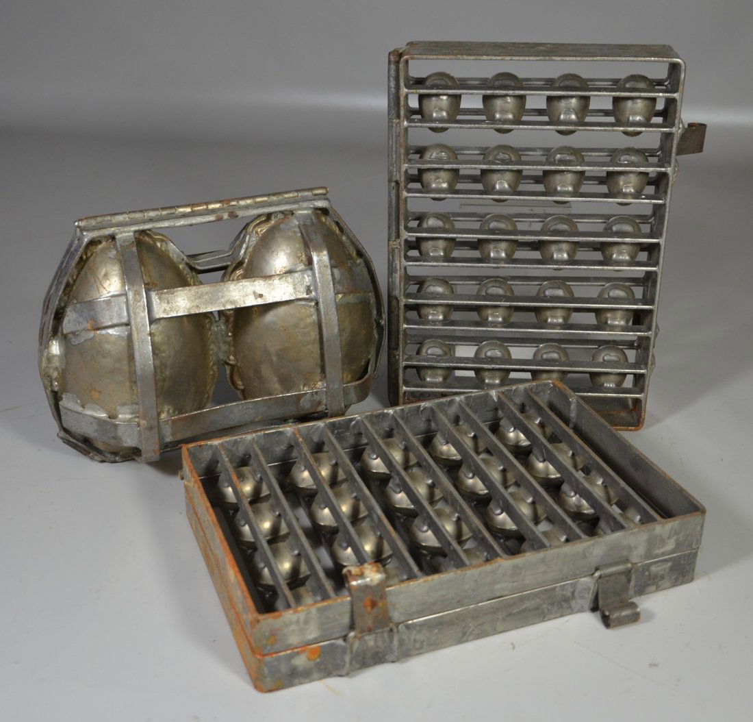 (3) Vintage chocolate candy molds, Easter eggs (1 of 1)