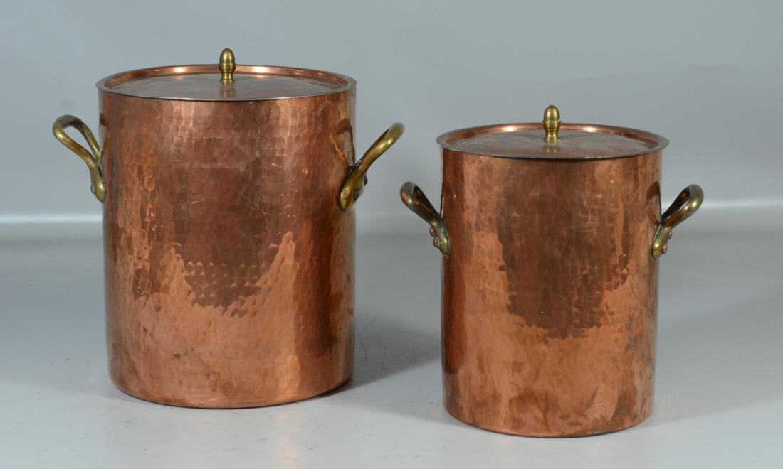 2 dual handled hammered copper pots with lids, largest (1 of 4)