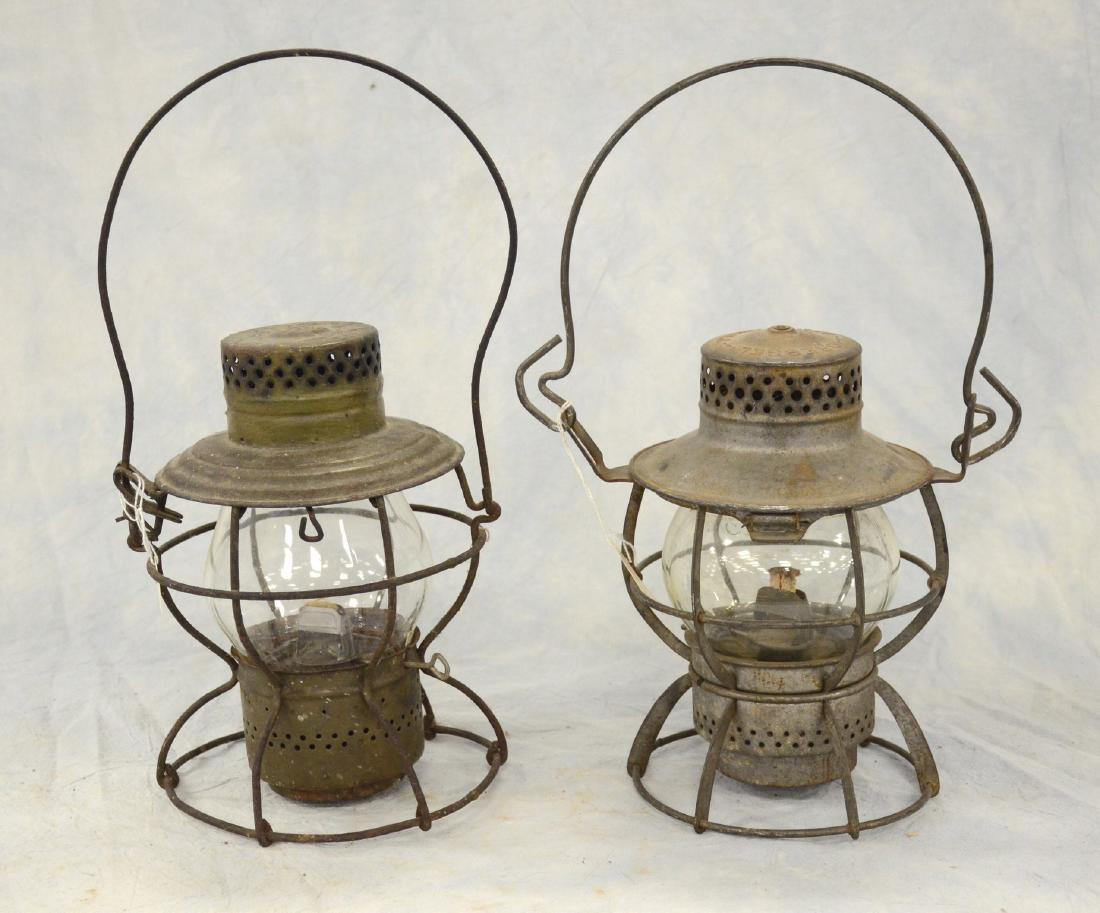 2 Railroad lanterns, PRR Handlan St Louis USA with (1 of 4)