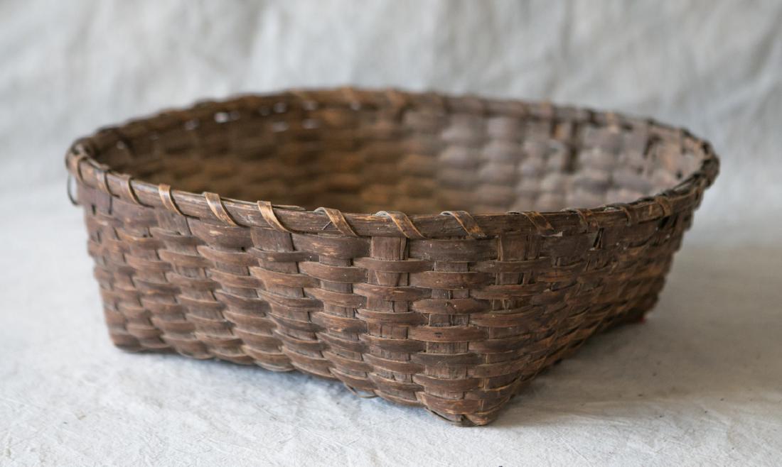 Oval woven splint basket with rectangular shaped (1 of 3)