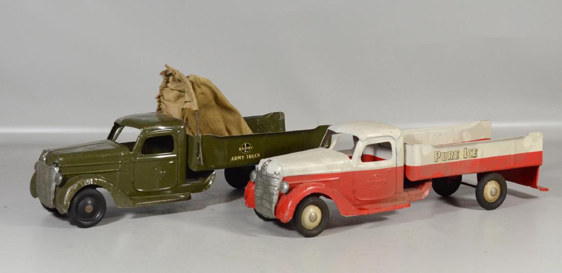 Buddy L Army Truck, canvas top, missing a wire rib, 20" (1 of 3)