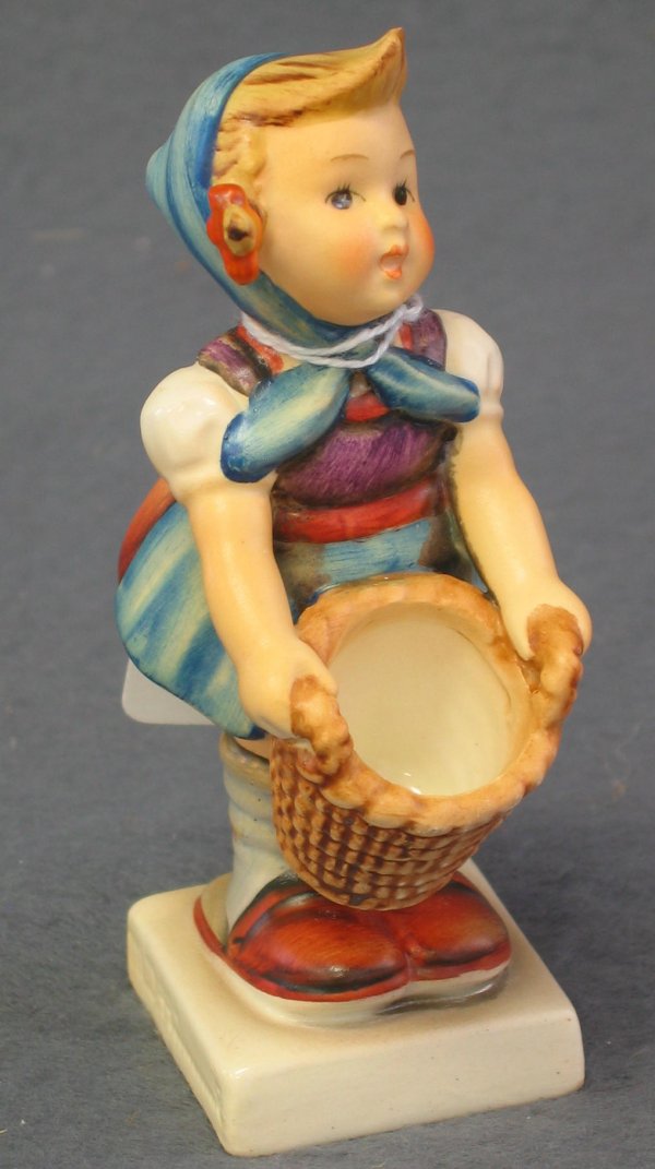 Hummel Figurine, Little Helper