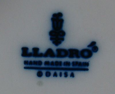 LLADRO ORIENTAL FLOWER ARRANGER 4840 MIB - 2