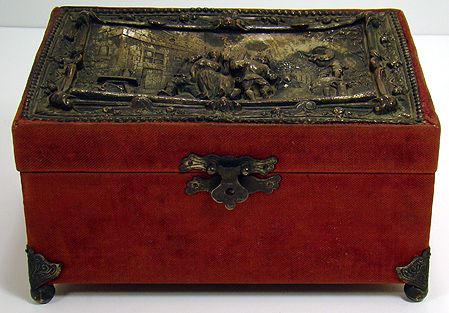 ANTIQUE COVERED DRESSER BOX WITH ARTS AND CRAFTS T