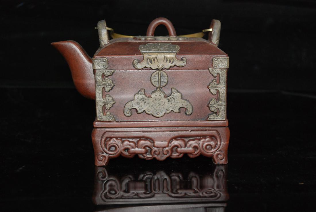 ZiSha Tea Pot: As photo shown