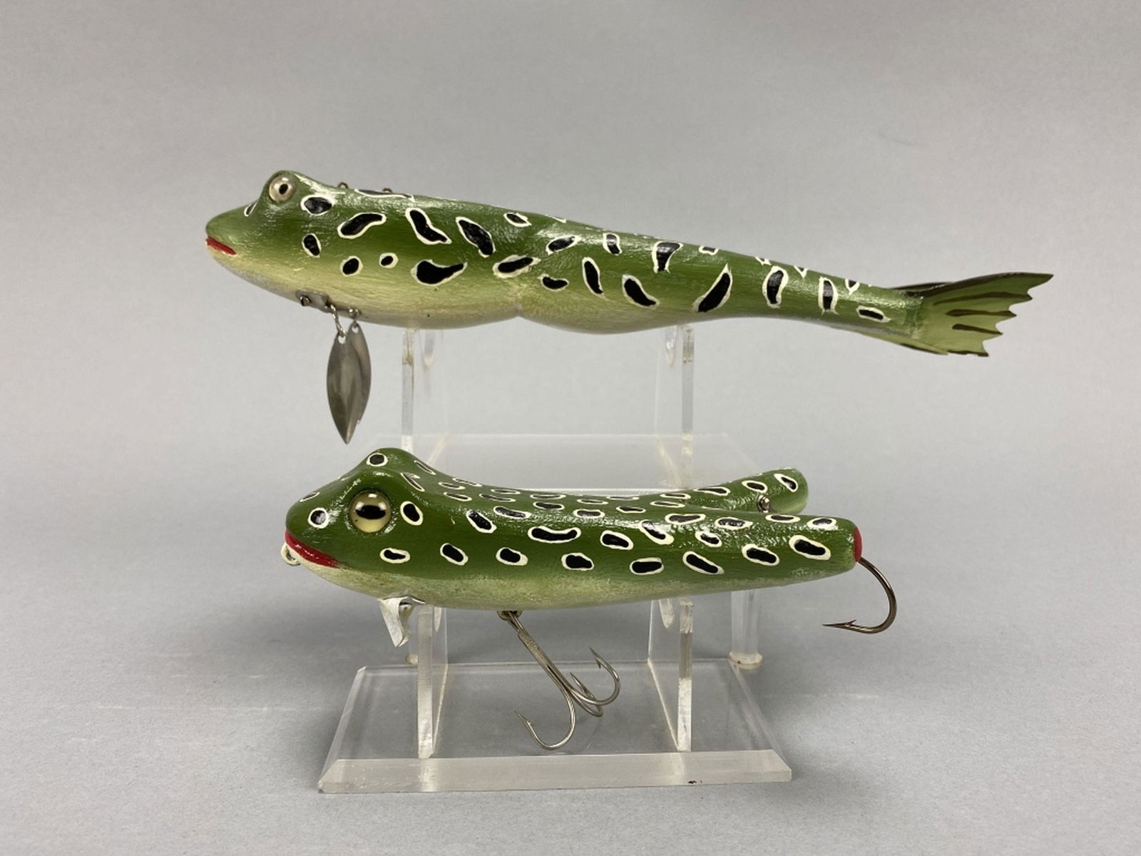 2 Gerald Finch Frog Spearing Decoys (1 of 8)