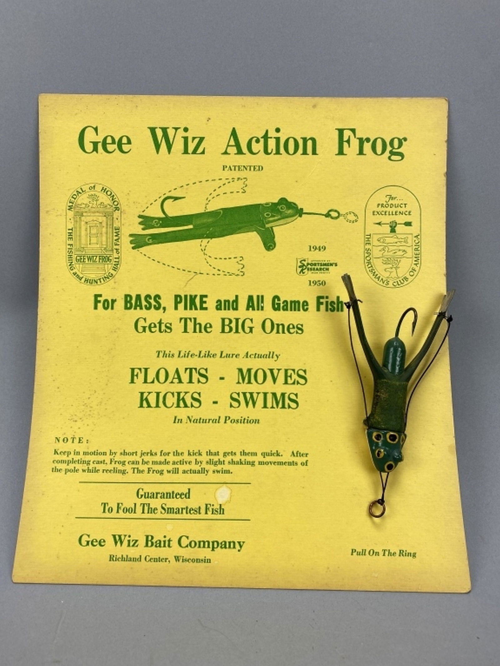 Rare Gee Wiz Action Frog Lure (1 of 5)