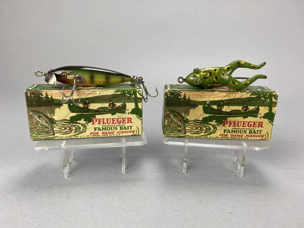 2 Vintage Pflueger Fishing Lures (1 of 5)