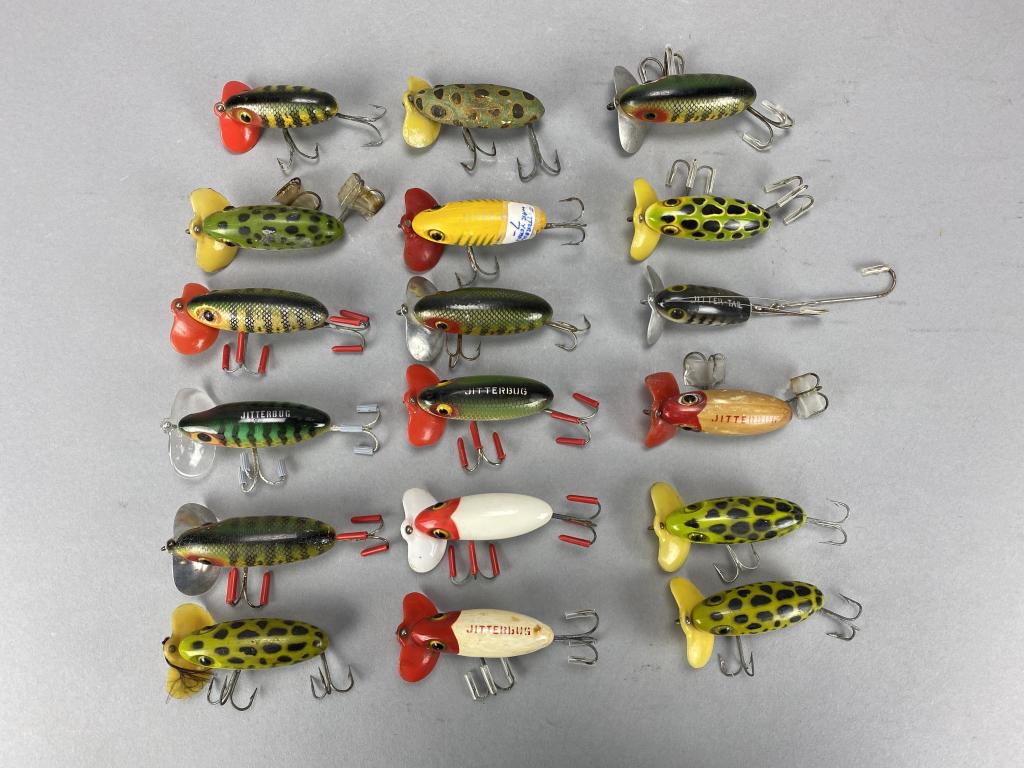 18 Vintage Jitterbug Fishing Lures (1 of 7)