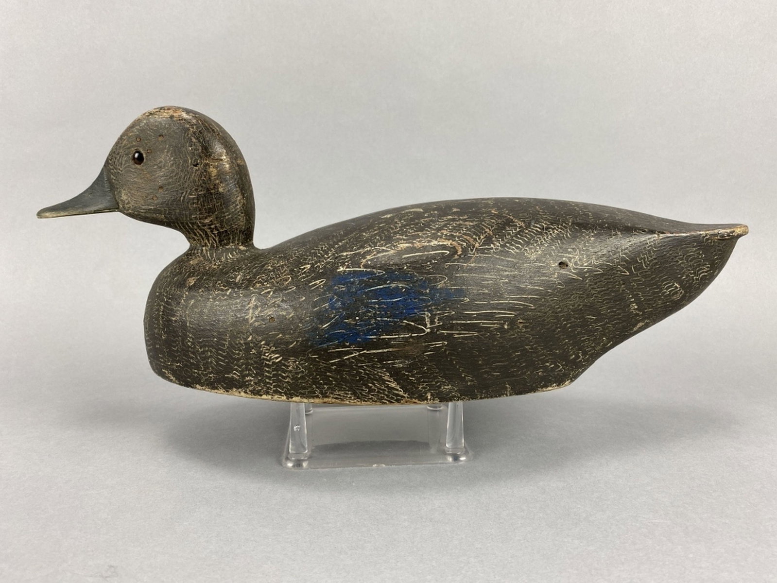 Will Smith Black Duck Decoy: Brockville, ONT, glass eyes, hollow body, original paint with some gunning wear & a few shot marks, bill repair, 17"L, 300 - 500
