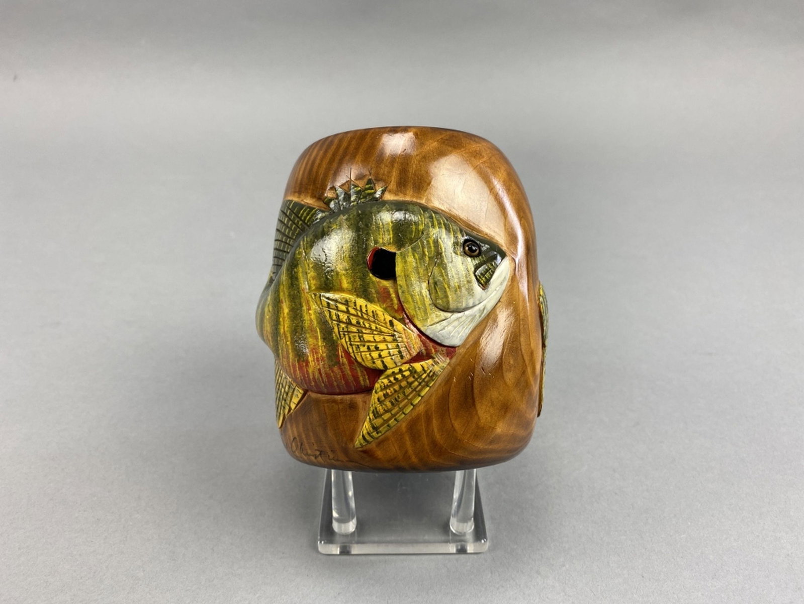 Carl Christiansen Fish Vase: Newberry, MI, features 2 relief carved panfish, 1 bluegill & 1 sunfish, excellent condition, signed, the Pete Konwinski Collection, 4.25"T x 4"Dia., est. 250 - 450