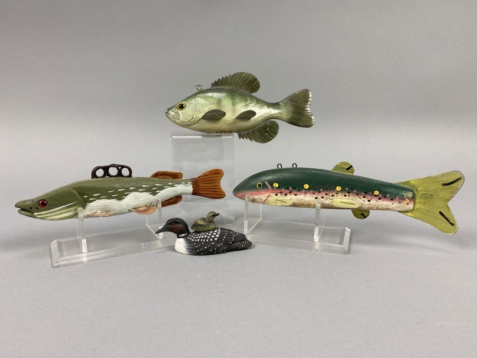 3 Fish Spearing Decoys & Loon (1 of 6)