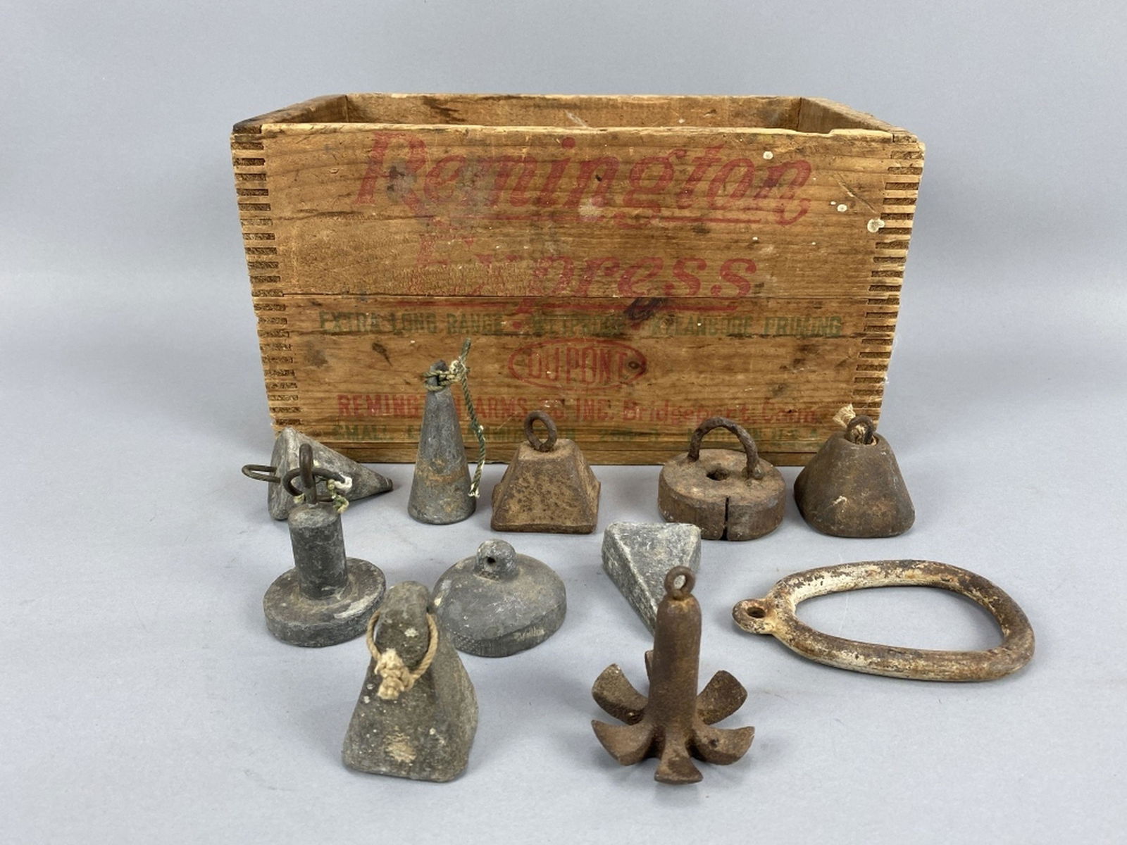 Wooden Ammo Box & 11 Decoy Weights (1 of 4)