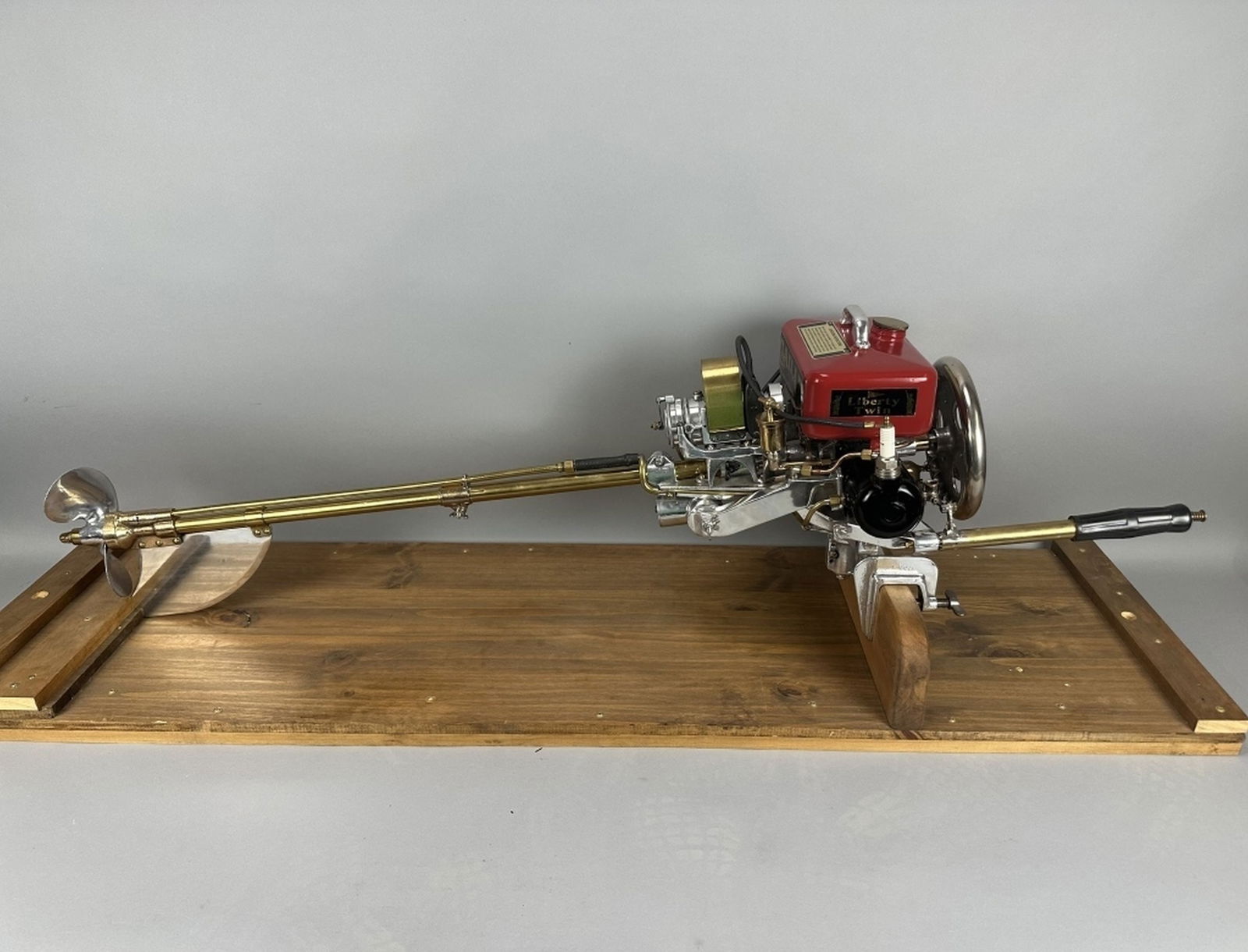 Antique Caille Liberty Twin Outboard Motor (1 of 15)