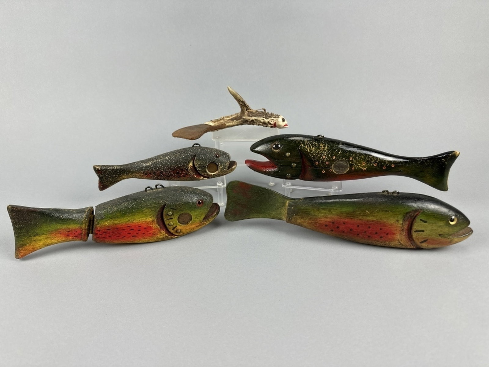 5 Duluth Fish Decoy Carvings (1 of 20)