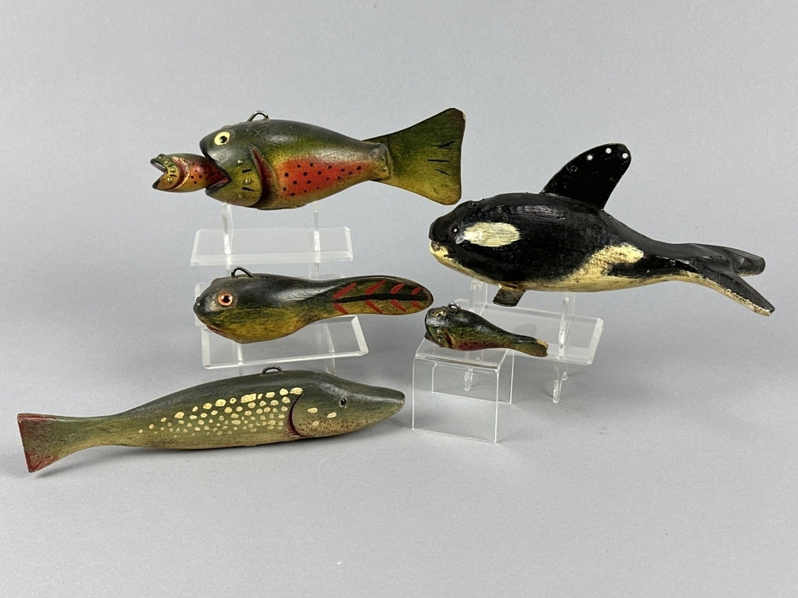 5 Duluth Fish Decoy Carvings (1 of 20)