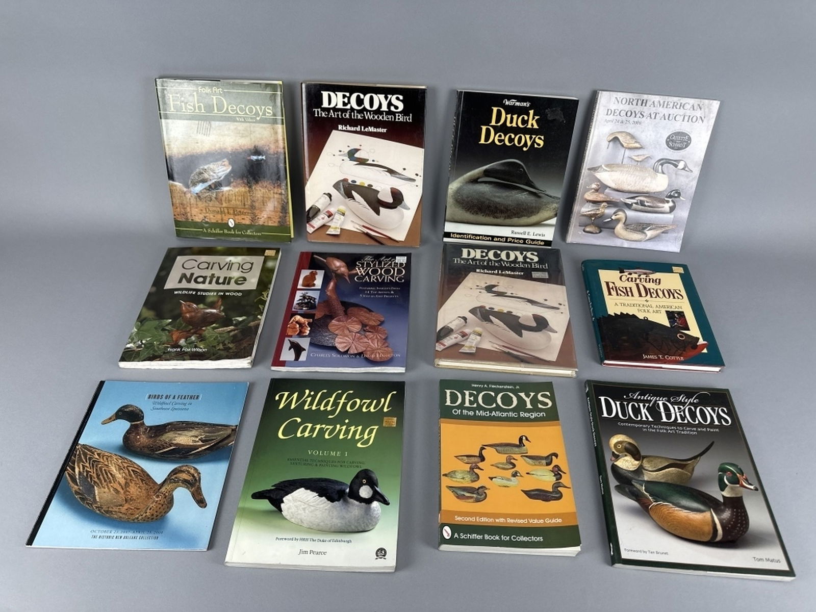 11 Decoy Ref Books  and 1 Auction catalog (1 of 14)