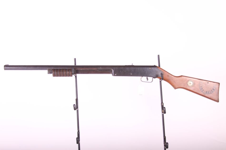 Daisy, Buck Jones Special, No.107, Pump, Wood Stock,: Daisy, Buck Jones Special, No.107, Pump, Wood Stock, Pat. 1,886,561 - Others Pending, Fires