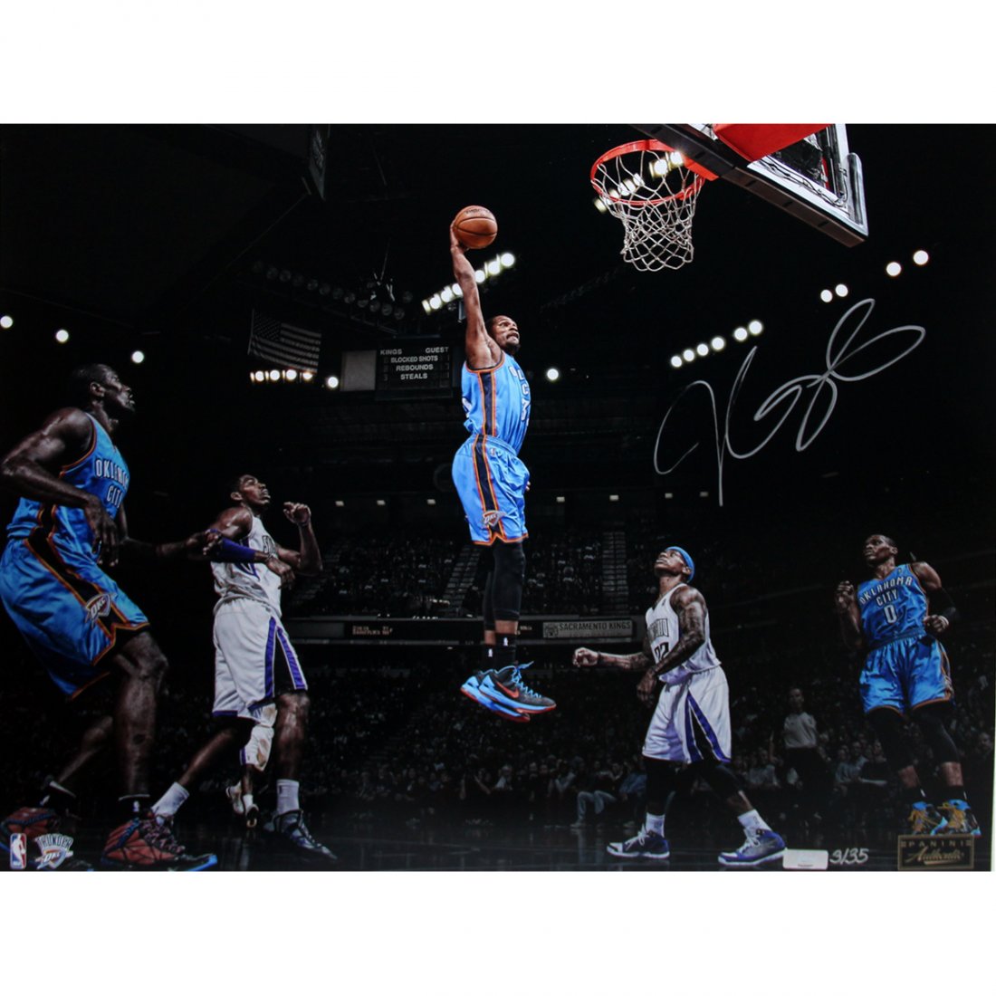 Kevin Durant Blue Jersey Dunk vs. Sacramento Signed 16x: Kevin Durant Blue Jersey Dunk vs. Sacramento Signed 16x20 Photo LE/35 (Panni Auth)
