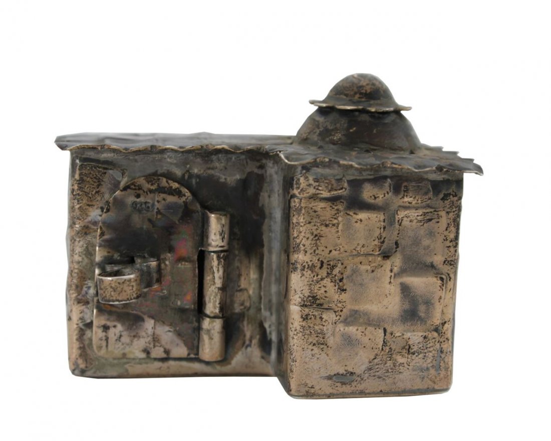 B’samim case, silver, miniature of Rachel’s Tomb. (1 of 5)