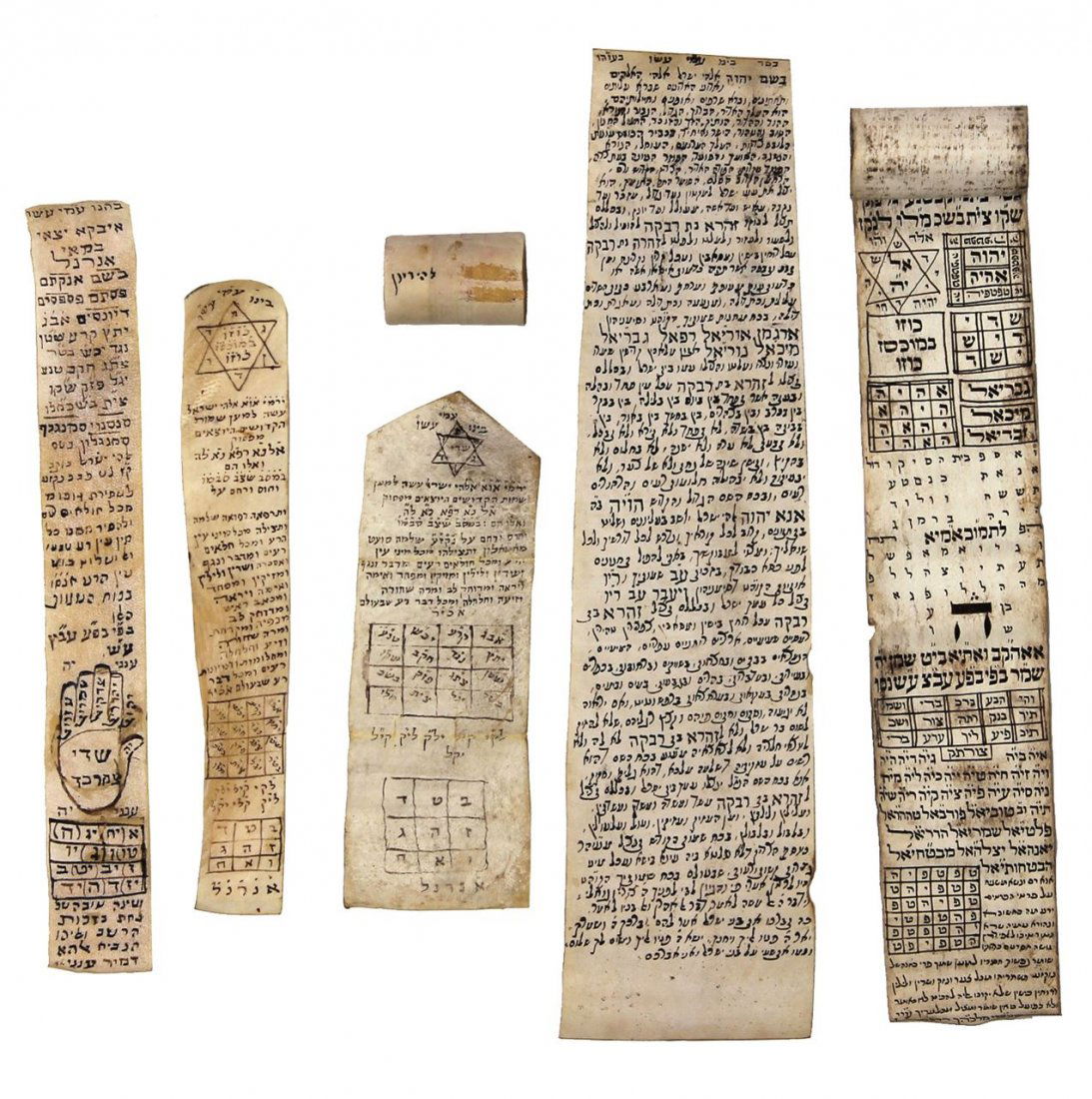 Lot of 6 amulets written by hand on parchment. (1 of 4)