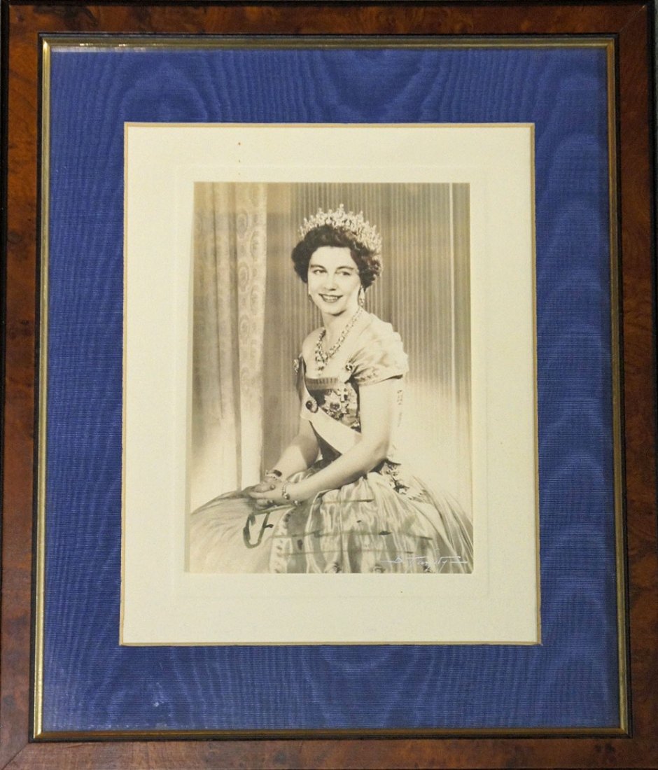 Royalty HM King Paul of Greece and HM Queen F: Royalty HM King Paul of Greece and HM Queen Frederica signed presentation portrait photographs signed on the photos, both with some fading however still visible up close, mounted, framed and glazed, o
