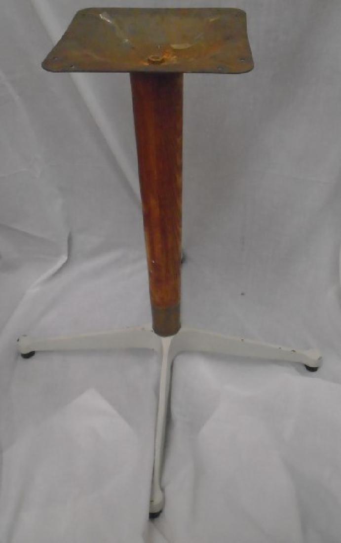 Mid Cent Table Base (1 of 1)