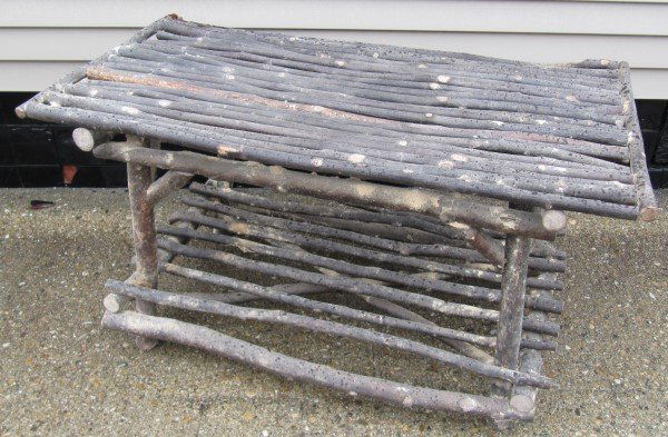 Twig Table: Twig Table