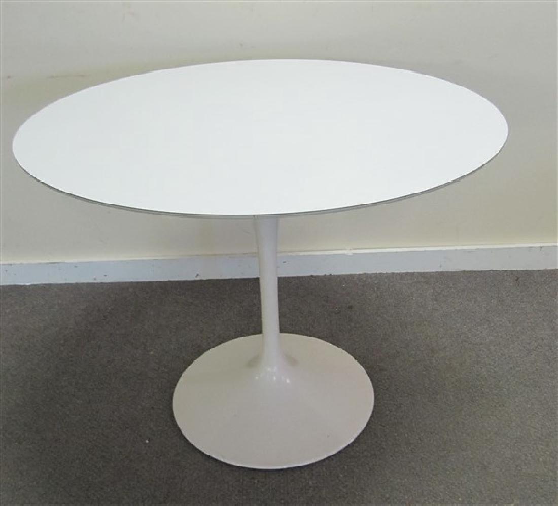 Saarinen Table for Knoll/ near mint (1 of 2)