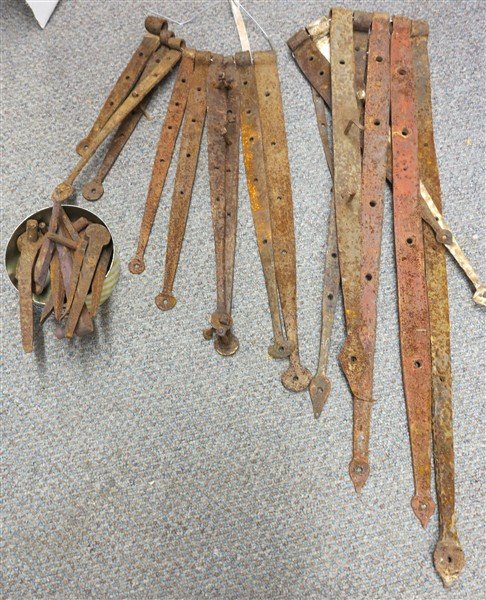 Strap Hinges: Strap Hinges