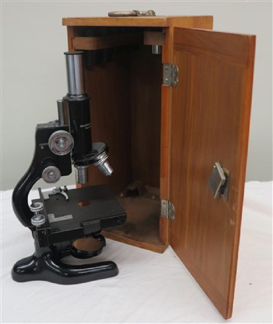 Bausch and Lomb microscope: Bausch and Lomb microscope