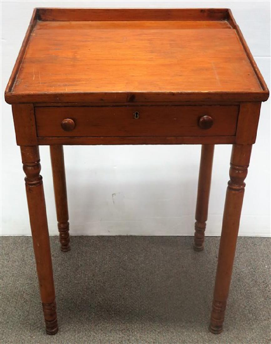 19th Century pine one-drawer desk: 19th Century pine one-drawer desk