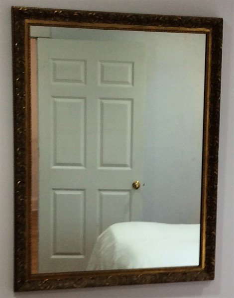 Large gold mirror (1 of 1)