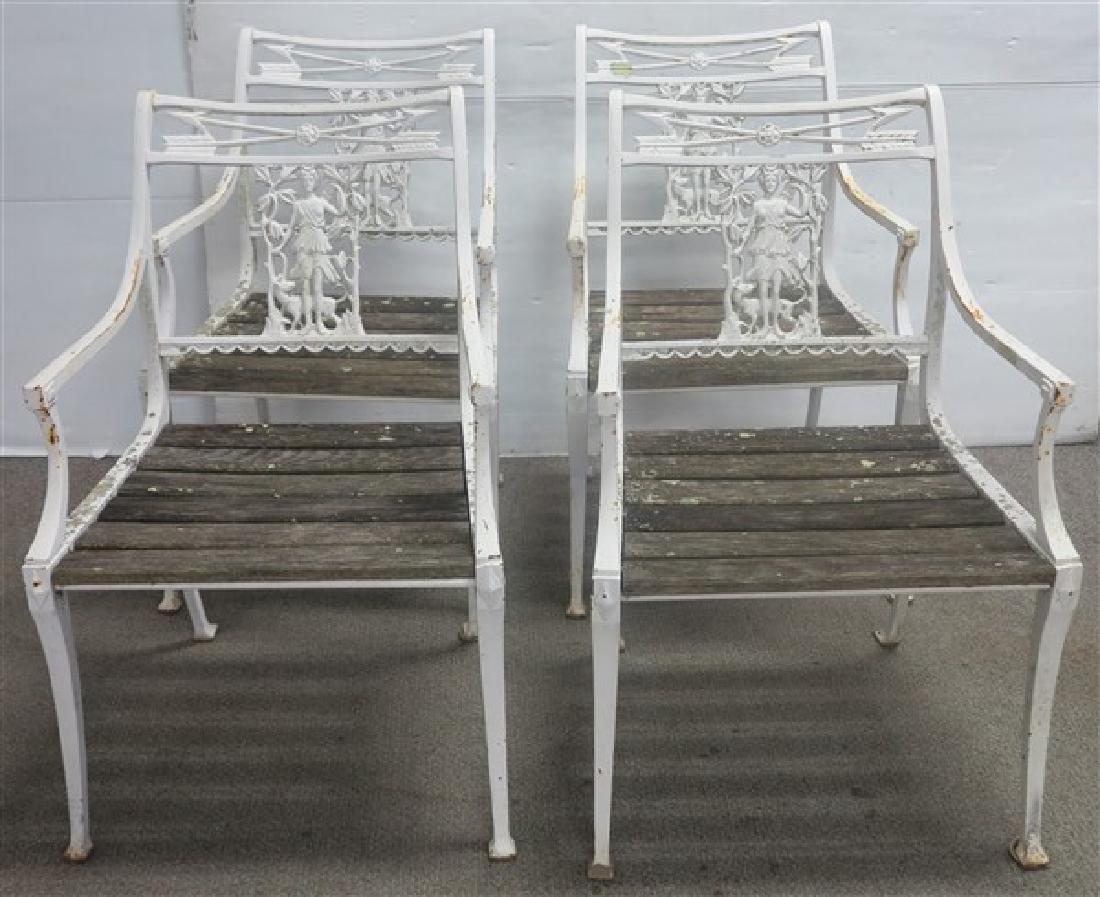 Extra nice set of 4 cast iron garden chairs (1 of 3)