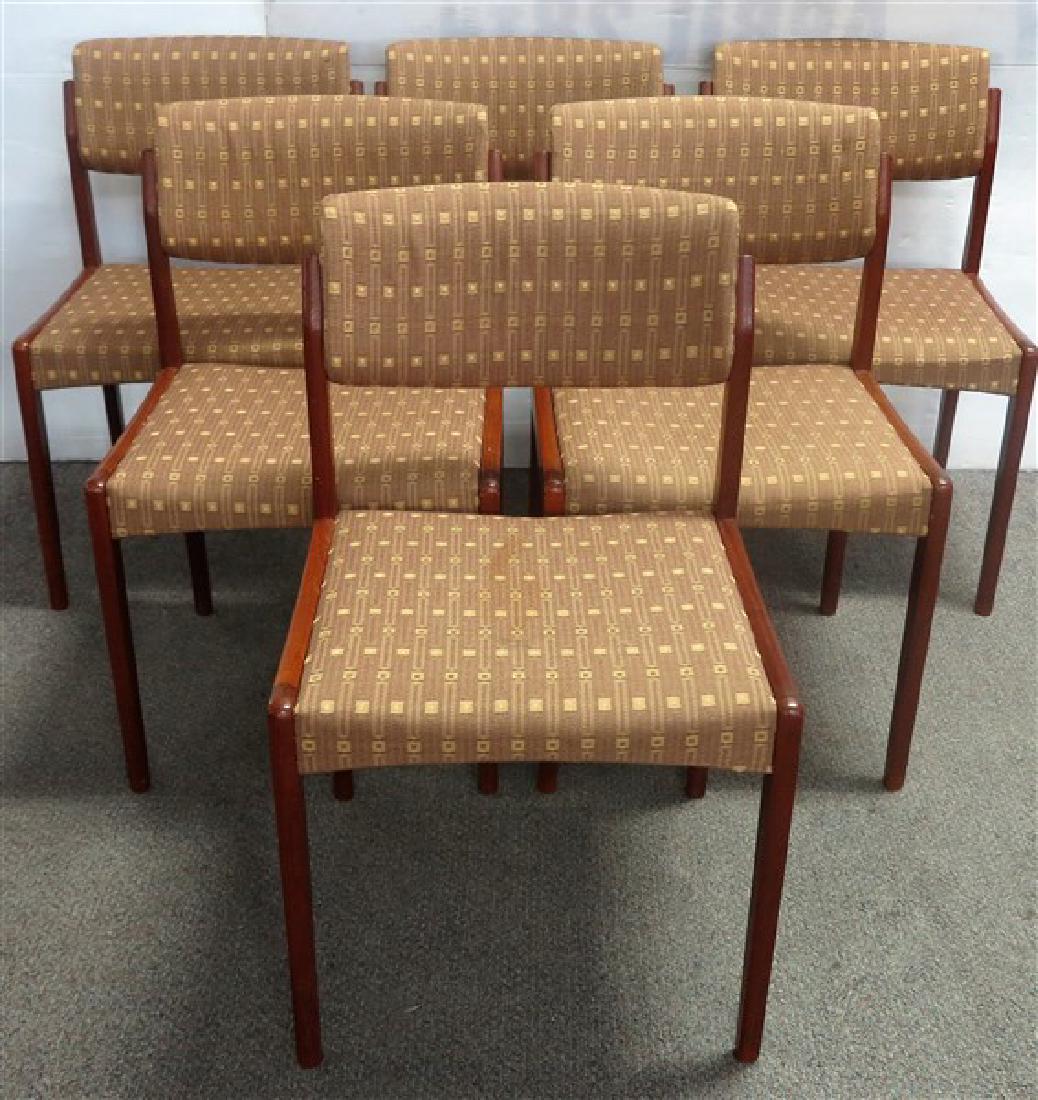 Mid-century Danish table and 6 chairs (1 of 5)