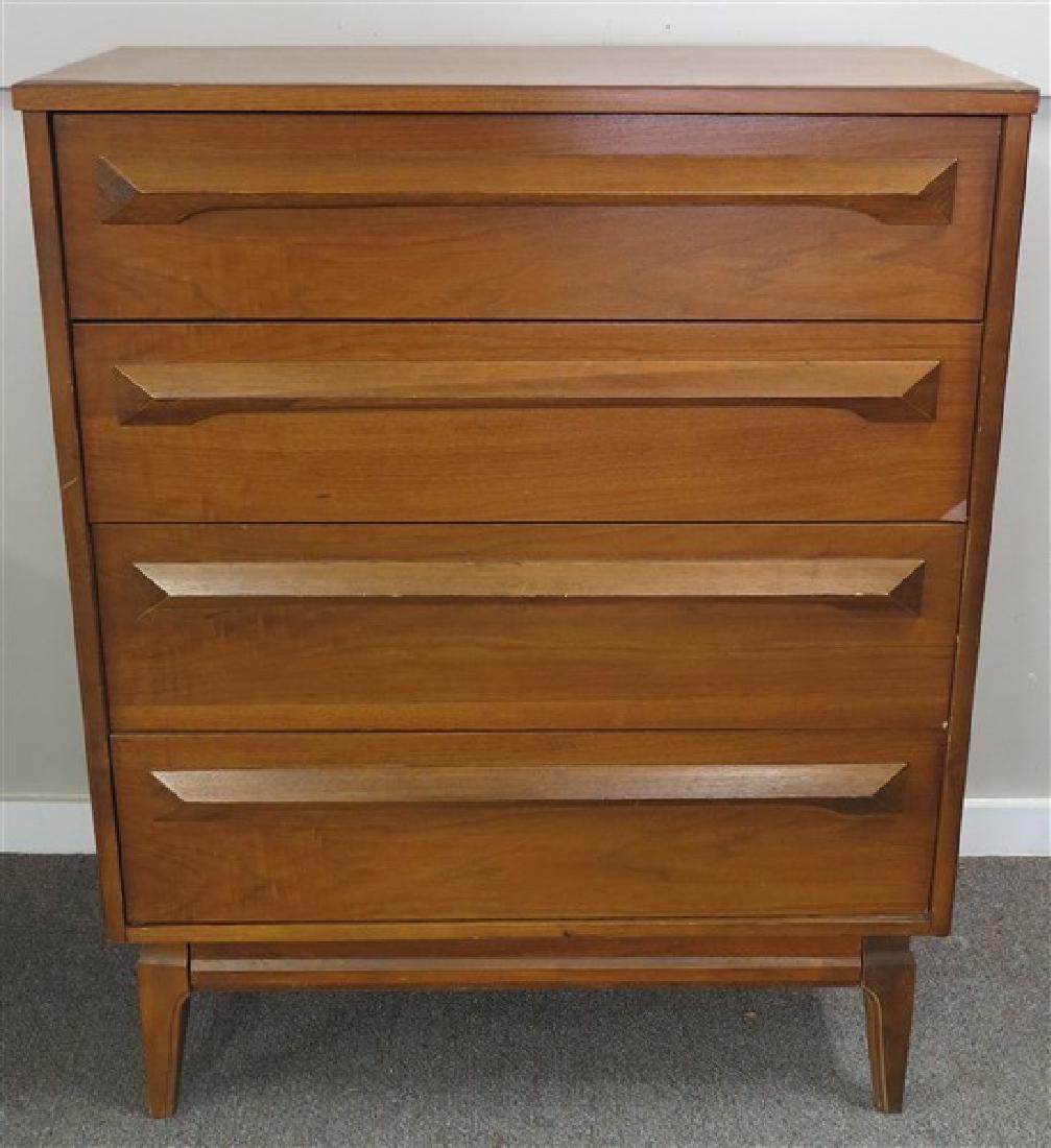 Mid-cent 5 drawer chest (1 of 1)