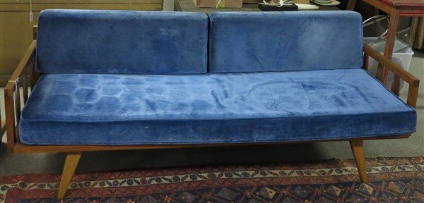 Mid-century sofa: Mid-century sofa