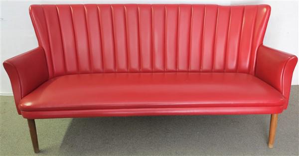 Red vinyl Sven Skipper sofa (1 of 1)