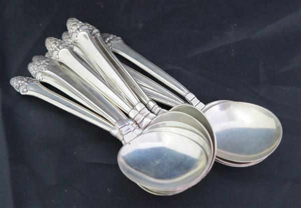 Lot of Gorham sterling spoons approx 18 troy oz (1 of 1)