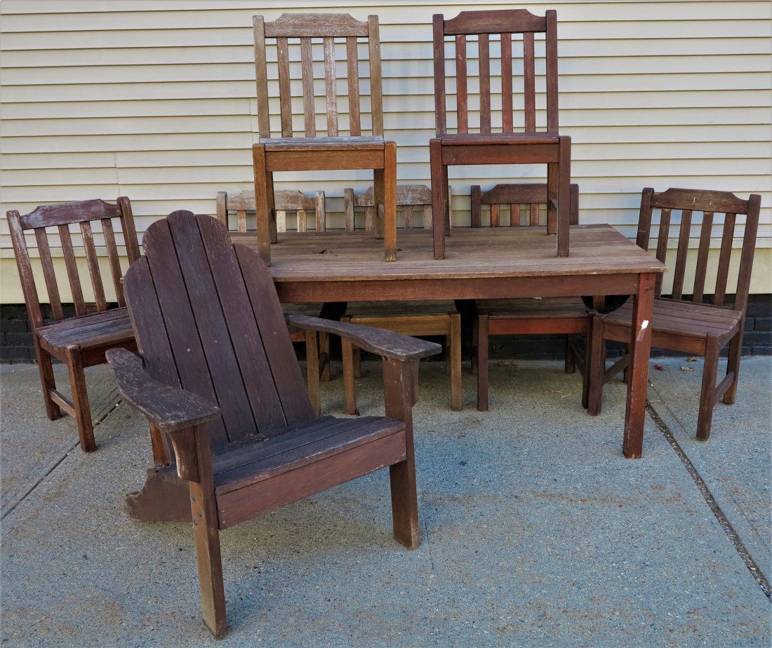 Teak table and chairs: Teak table and chairs 9 pieces