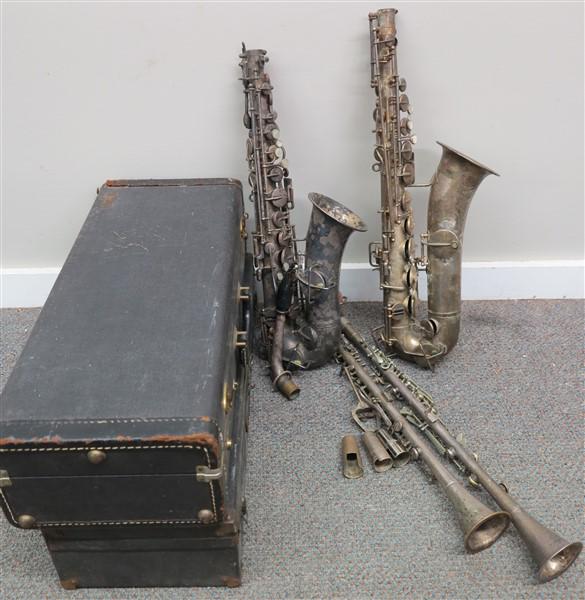 2 saxophones/2 clarinets: 2 saxophones/2 clarinets