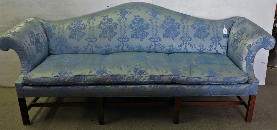 Kittinger camel back sofa in Damask fabric 95" long: Kittinger camel back sofa in Damask fabric 95" long