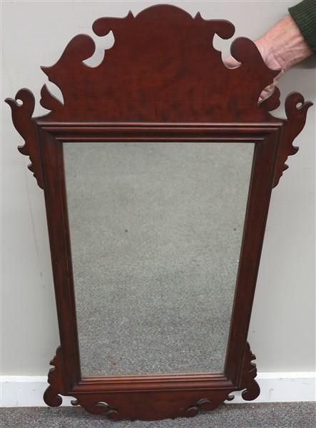 Chippendale style mirror, Eldred Wheeler: Chippendale style mirror, Eldred Wheeler