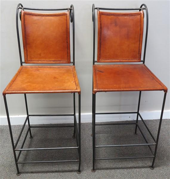2 leather and iron stools: 2 leather and iron stools