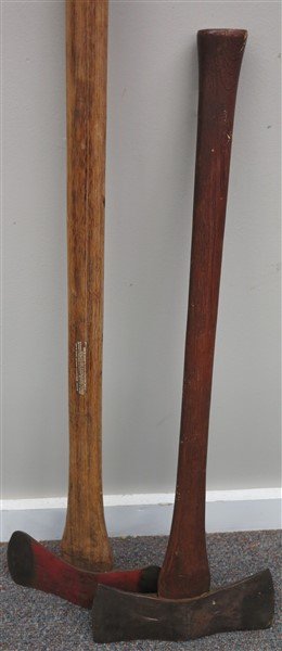 2 axes: 2 axes