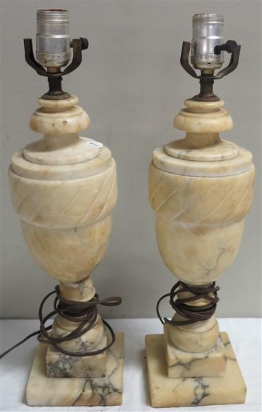 2 Alabaster Lamps: 2 Alabaster Lamps