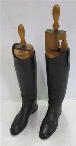Pair of ladies leather riding boots: Pair of ladies leather riding boots