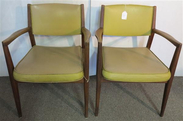 Pair Mid-Century armchairs (1 of 4)