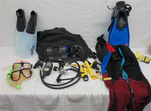 Collection of scuba gear (1 of 8)